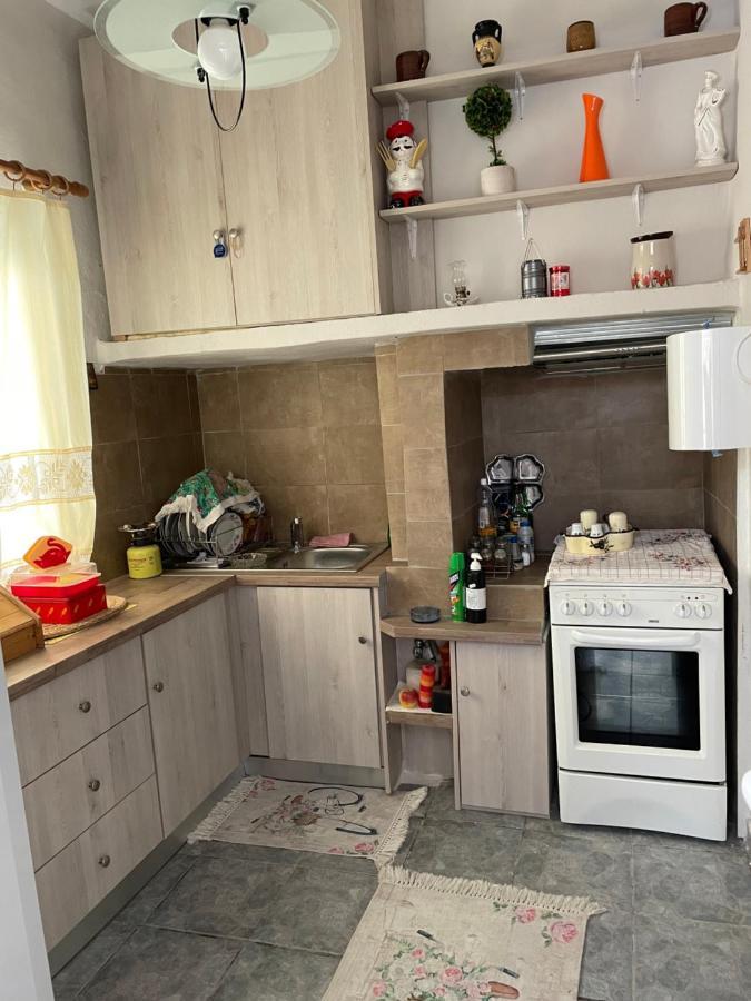 Dimitri'S Apartment Ватера Екстериор снимка