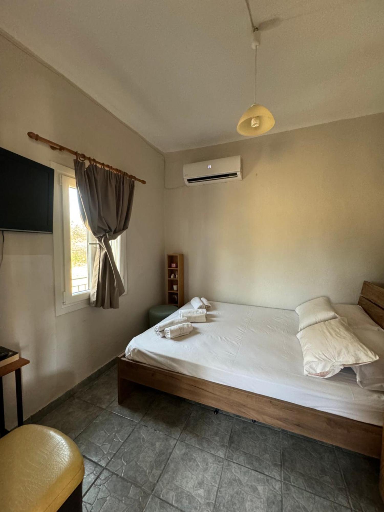 Dimitri'S Apartment Ватера Екстериор снимка